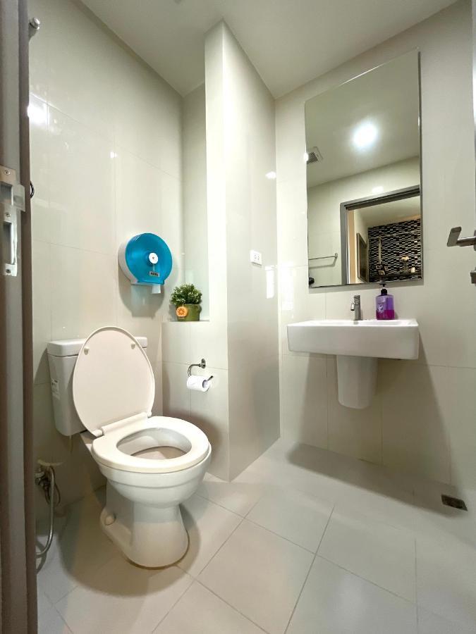 Appartement The Base Deluxe Kingsize à Pattaya Extérieur photo